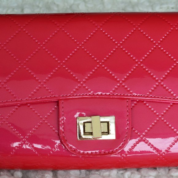 NWOT Hot Pink Clutch Purse - Picture 3 of 7